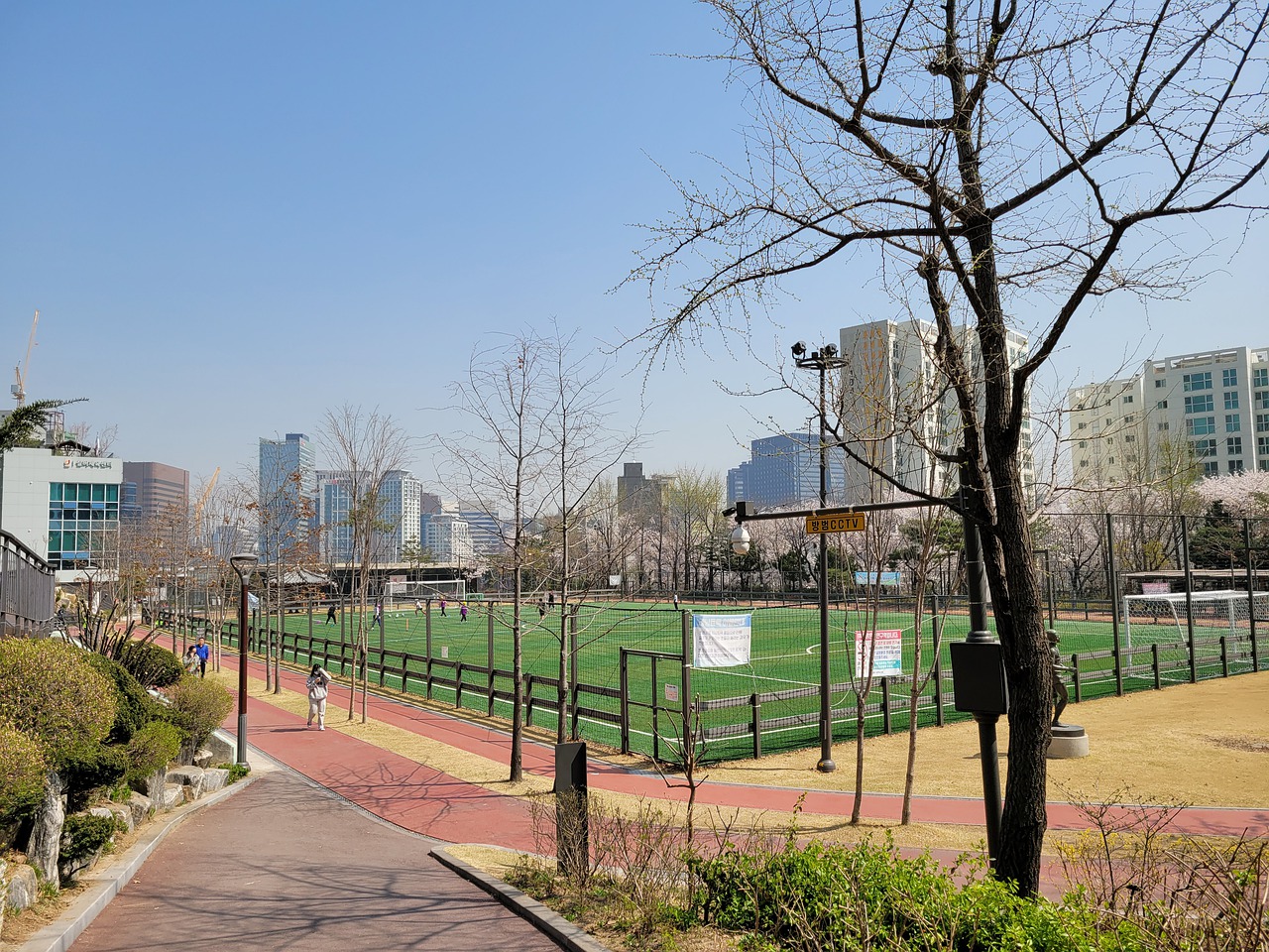 及技术革新